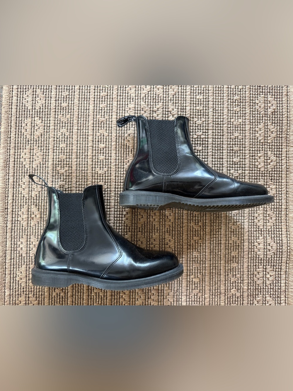 Dr. Martens Flora Polished Leather Chelsea Boots Black - Women’s 8